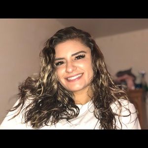 Meet your Posher, Hailey